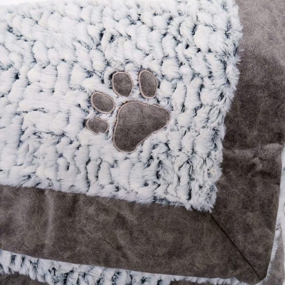 LUXURY FLEECE LINED PLUSH BLANKET 48X68CM - Image 2
