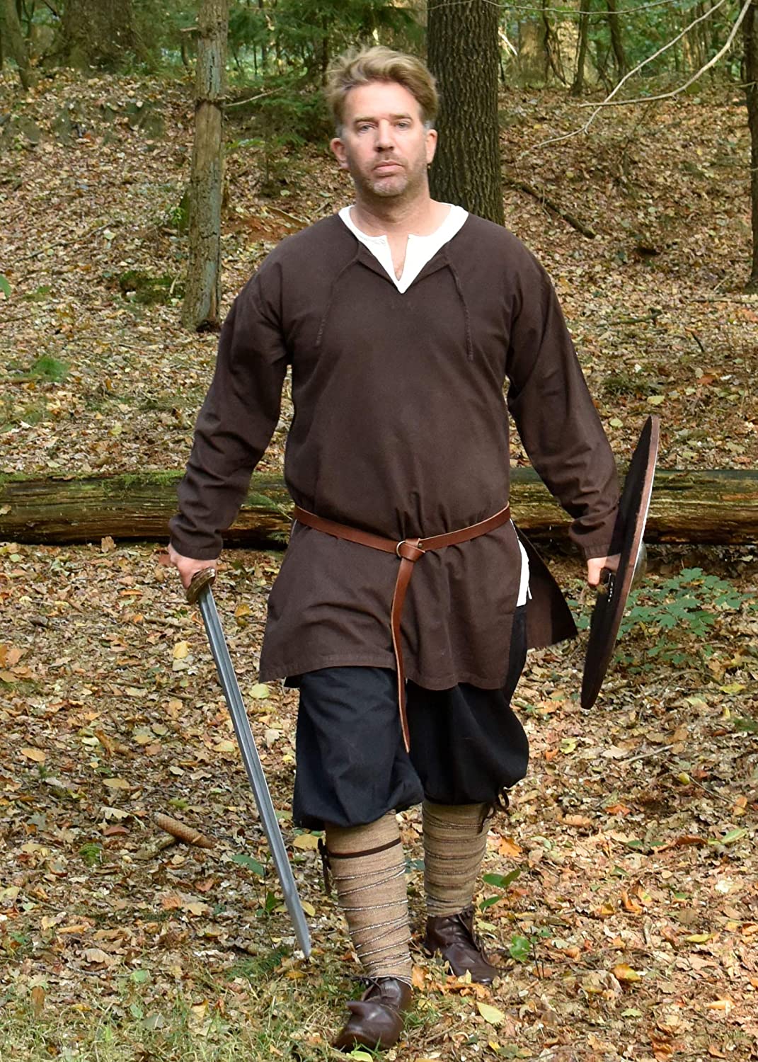 Battle Merchant 1 Pair of LARP Medieval Viking Calf Wrap Wrap with Herringbone Pattern, Brown/Natural Leg Protection Guards - Image 4