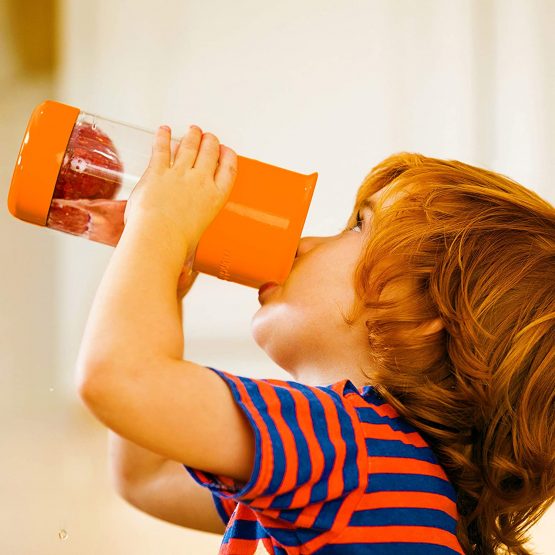 Munchkin Miracle 360 Fruit Infuser Sippy Cup, 14 oz/414 ml, Orange - Image 3