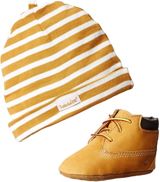 Timberland Crib Bootie with Hat (Infant), Unisex Kids Birth Shoes, Wheat Nubuck, 0 Child UK (14.5 EU)
