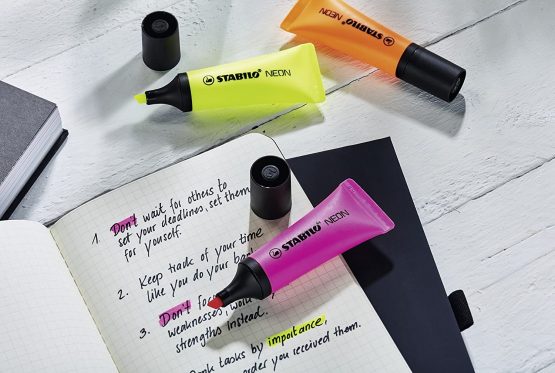 Highlighter - STABILO NEON Box of 10 Magenta - Image 4