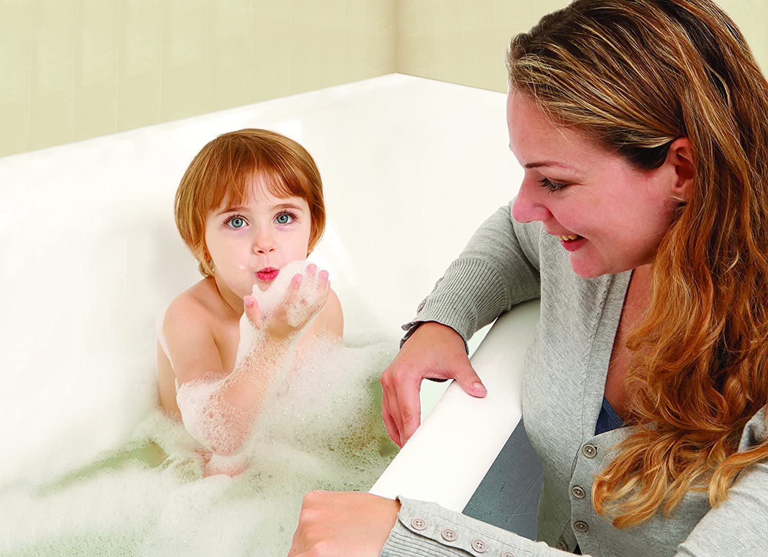 Dreambaby Whatch-Your-Step Anti-Slip Bath Mats (Pack Of 10, Multicoloured), 53 x 53 cm (Rectangular) - Image 4