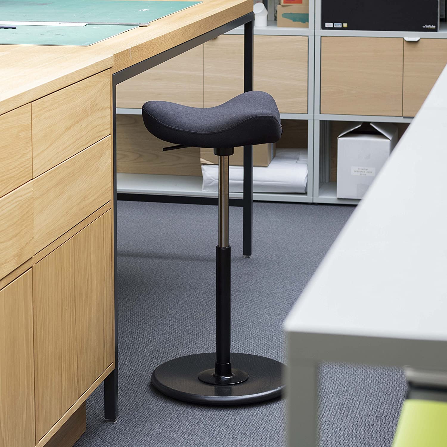 Varier Move Standing Stool Black/Black Ergonomic Adjustable Sit Stand Chair for Active Sitting Wooden Base and Sculpted Foam Seat - Image 2