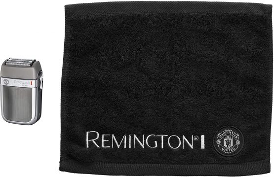Remington Manchester United Durablade Cordless Electric Shaver with Storage Pouch - Image 4