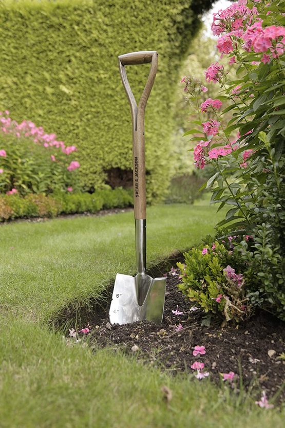 Spear & Jackson 4650PS Traditional Stainless Planting Spade, Brown - Image 3