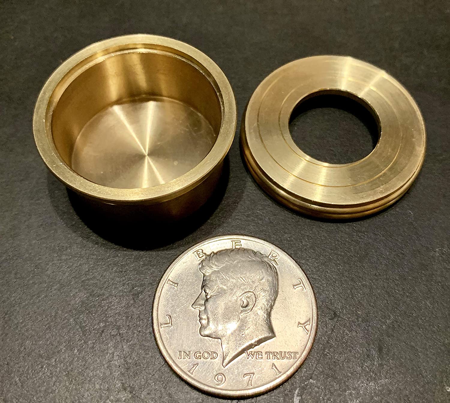 Vincenzo Di Fatta Deluxe Magic Brass Coin Safe of Italy - Image 2