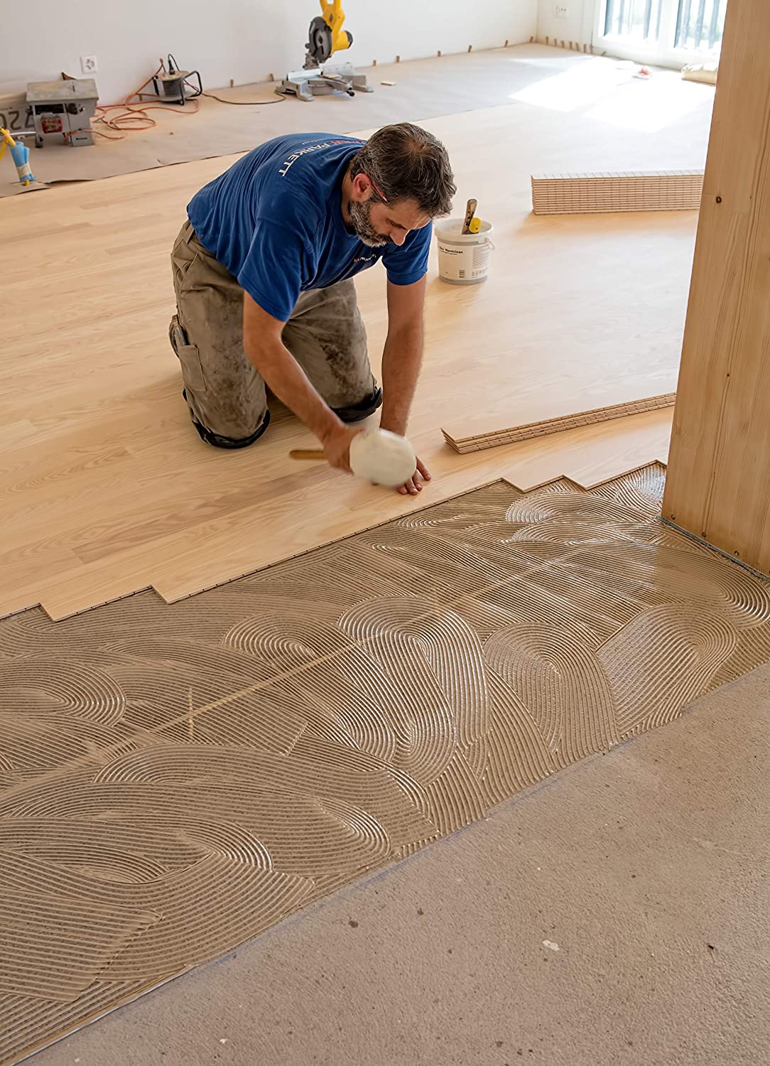Sika SikaBond 151, Elastic Wood Floor Adhesive, Easy To Spread, Forms Stable Trowel Peaks, Very Low Emissions, Parquet Brown - Image 2