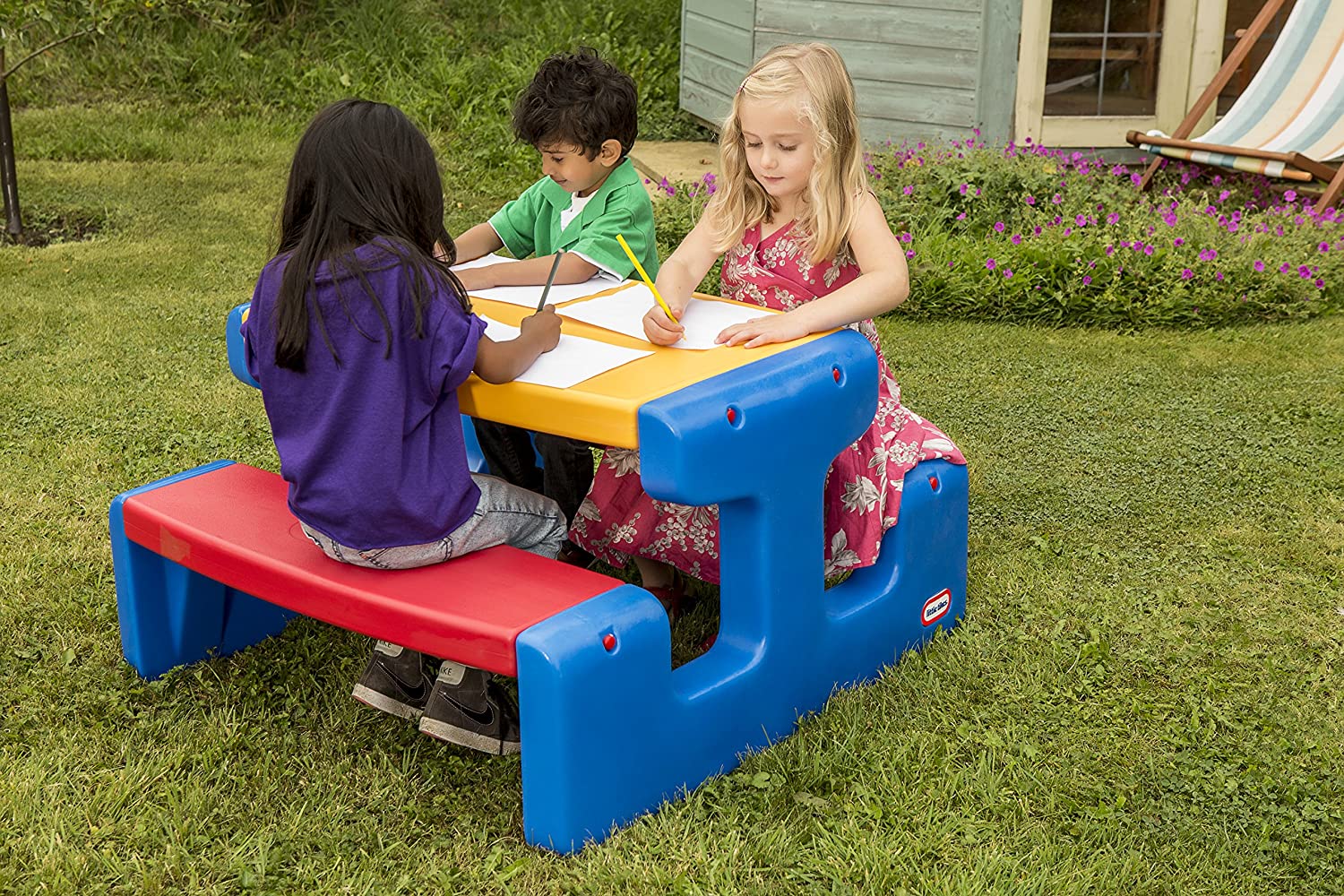 foldable little tikes picnic table