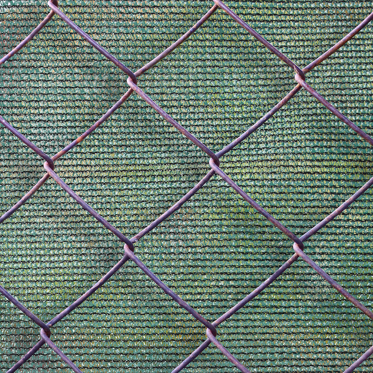 Relaxdays Fence Netting, Privacy Shield for Fences & Railing, HDPE Net, UV-Resistant, Weatherproof, 2 x 50 m, Green - Image 3