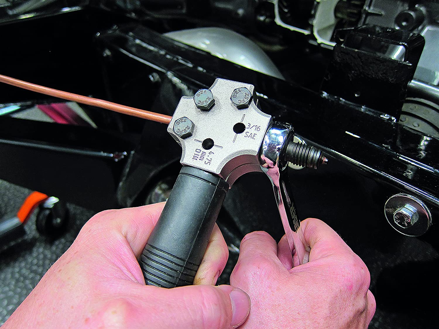 Laser 6728 Brake Pipe Flaring Tool, Black - Image 2