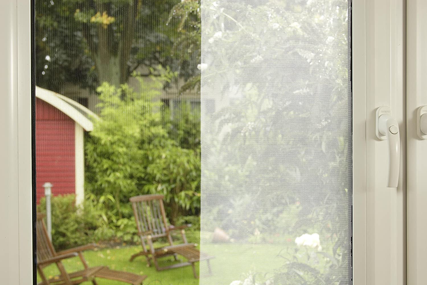 tesa Insect Stop Hook & Loop STANDARD for Windows - Self Adhesive Window Fly Screen - Cut to Desired Size - in White, 1.0m x 1.0 m - Image 2
