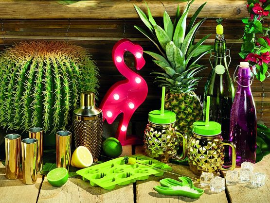 BarCraft Tropical Chic Novelty Silicone Ice Cube Tray, 22 x 13 cm (8.5" x 5") - Green - Image 2