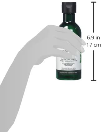 The Body Shop Tea Tree Skin Clearing Toner (1x 250ml), Purifying Toner for Oily Blemish-Prone Skin - Image 4