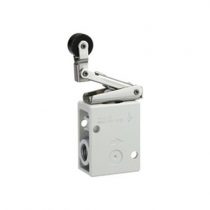 SMC VM230-F02-36A 2/3 Port Mechanical Valve