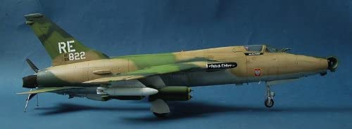 Trumpeter 1:32 - F105D Thunderchief, Various, Medium - Image 2