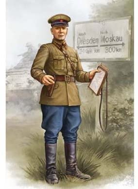 Trumpeter 1:16 - WWII Soviet Officer, Various - Image 2