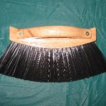 Under Cushion Snooker table brush