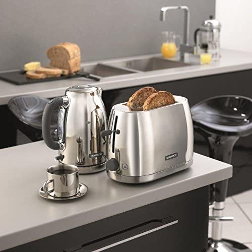 Kenwood Turin SJM550 Kettle - Stainless steel, 1.5 Litre - Image 4