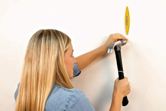 The StudBuddy Magnetic Stud Finder - Image 4