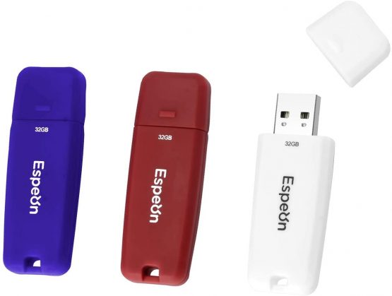 Espeon 3-Pack 32GB USB 2.0 Flash Drive, Classic colours - White, Blue, Red