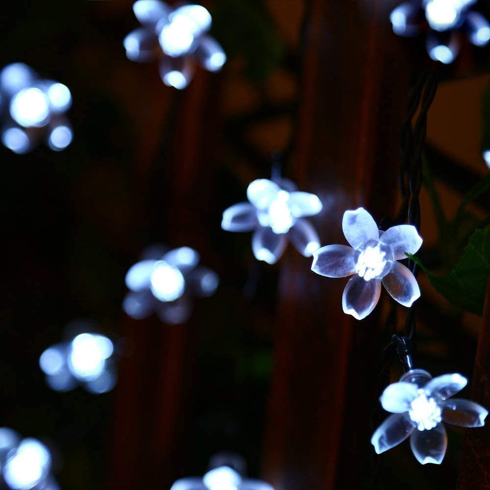 Tuokay, Solar Garden Lights, Outdoor Fairy Lights with Flower, Waterproof 7m 50 LED 8 Twinkling Modes - Image 4
