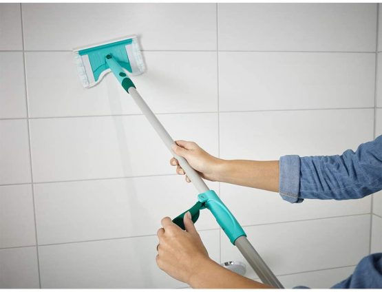 Leifheit Tile and Bath Wiper Flexi Pad Telescopic Handle - Image 3