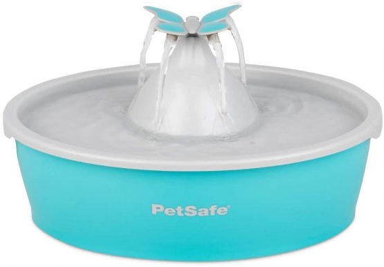PetSafe Drinkwell Butterfly Pet Fountain - 1.5 Litre Capacity Fresh Filtered Water Dispensers for Cats and Dogs - Adjustable Flow - Filters Included
