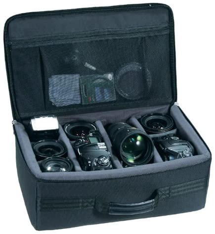 Vanguard Divider Bag 40 - Medium, Black