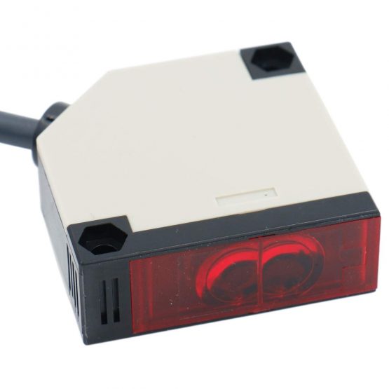Heschen photoelectric switch E3JK-R4M1 AC 90-250V AC illuminate type detection distance 4m with reflector panel - Image 4