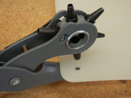 General Tools 72 Leather Hole Punch Tool, 5/64 Inch to 3/16 Inch 2 Pack - Image 3