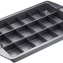 Chicago Metallic Professional Non-Stick Brownie Tin with Dividers and Loose Base, 23 x 33 cm (9" x 13"), Carbon Steel, Grey, 25 x 39.5 x 4 cm