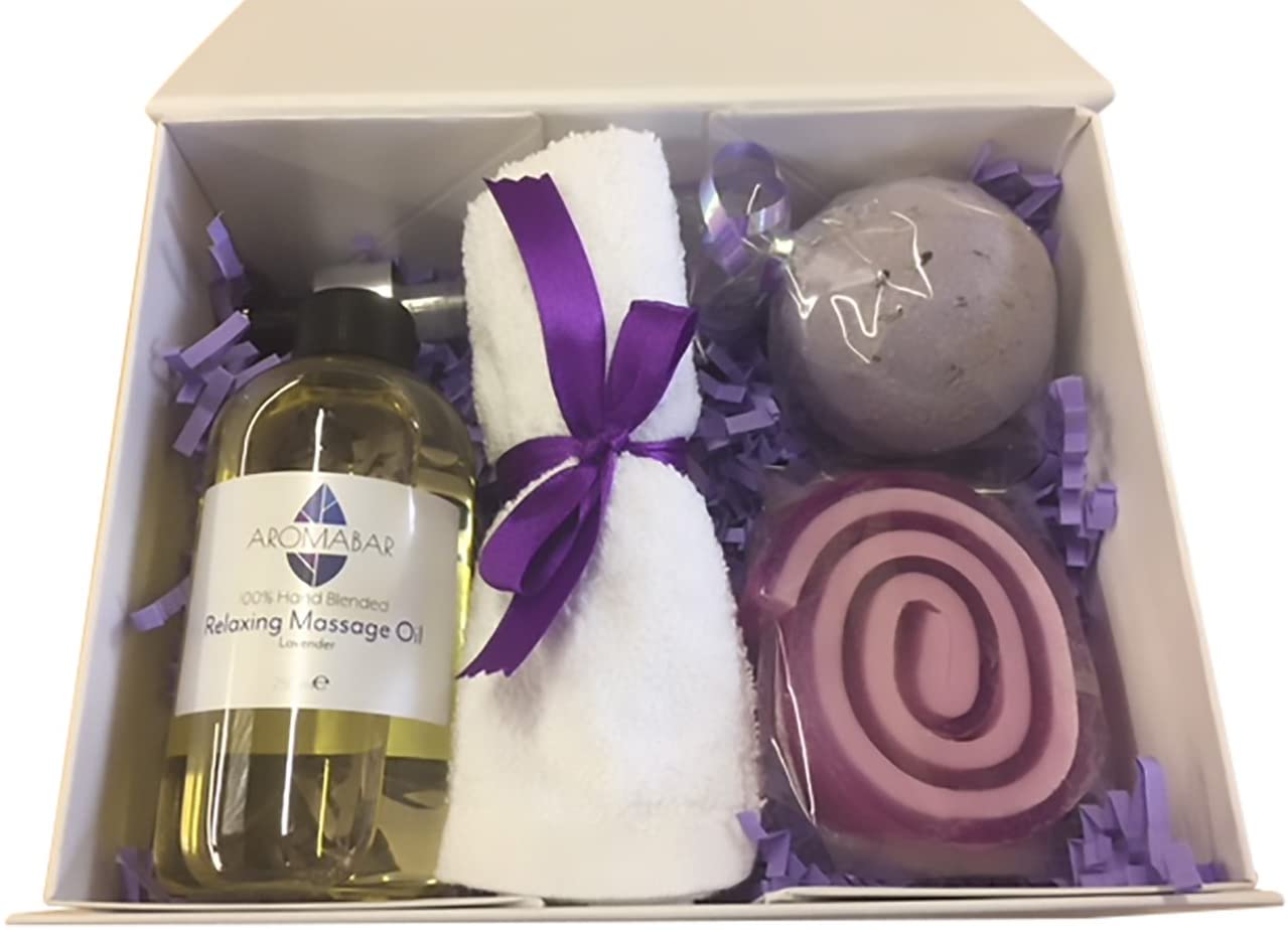 Yummy Mummy Gift Set including Relaxing Lavender Massage Oil - Image 2