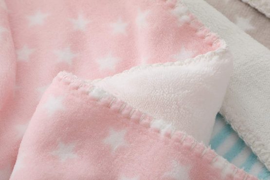 LeerKing Dog Blanket Double Fluffy Fleece Pet Blankets Washable Warm Soft for Cats Dogs Mat Bed, 30 x 40inches - Image 2
