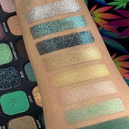 Makeup Revolution Eyeshadow Palette Forever Flawless Chilled - Image 3