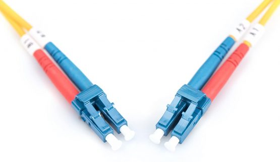 Digitus FO patch cable OS2-10 m LC to LC fiber optic cable - LSZH - Duplex Singlemode 09/125µ - 10 GBit/s - Yellow - Image 4