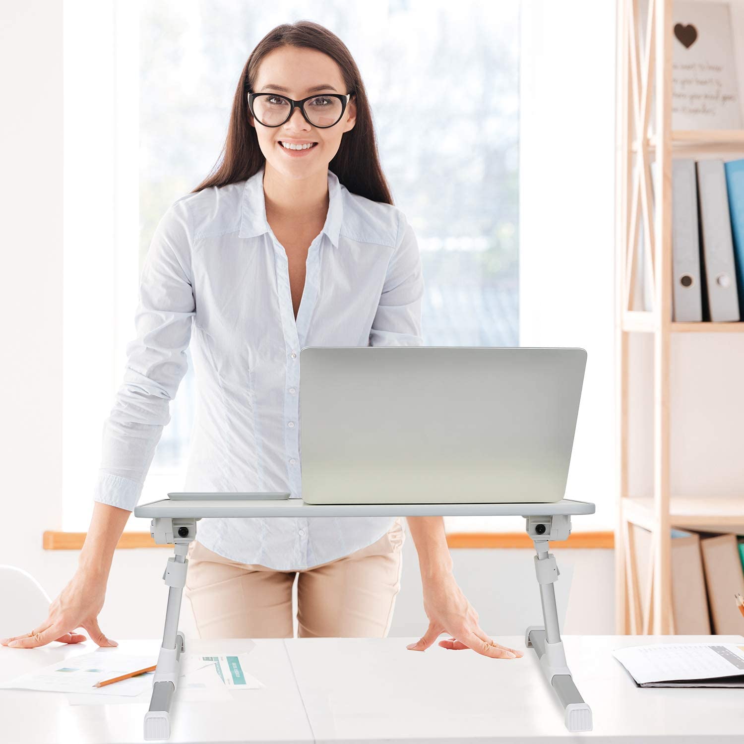 Height and Angle Adjustable Laptop Bed Table Stand Tray Lapdesk Foldable Breakfast Tray for Sofa Bed, Terrace, Balcony, Garden,Beach - Image 2