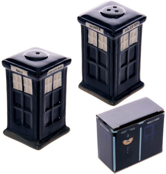 Puckator Ceramic London Salt and Pepper Set, Police Box, Mixed, Height 7.5cm Width 4cm
