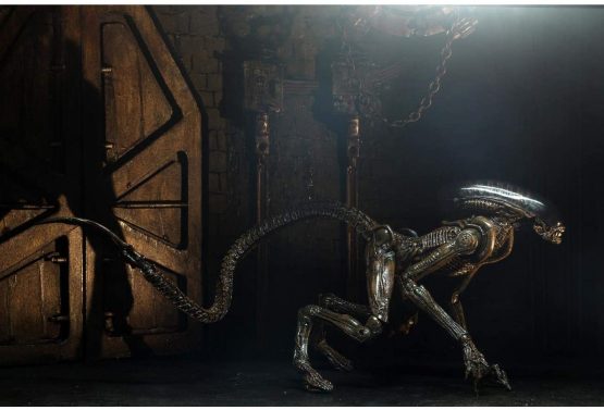 ALIENS ALIEN 3 DOG ALIEN ULTIMATE 7IN ACTION FIGURE - Image 2