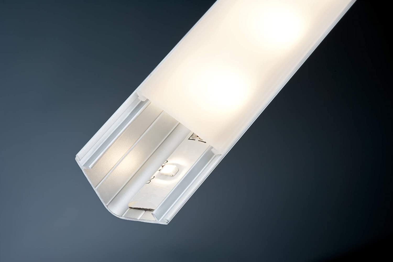 Paulmann 70262 Delta Profile with Diffuser for LED Strips 1 m Illuminated skirting Board anodised Aluminium Satin Aluminium/Plastic Illuminated Edging - Image 4