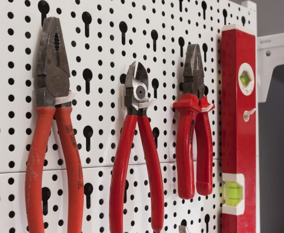 Element System 11300-00000 Peg Board Tool Holder Set, White (28-Piece) - Image 2