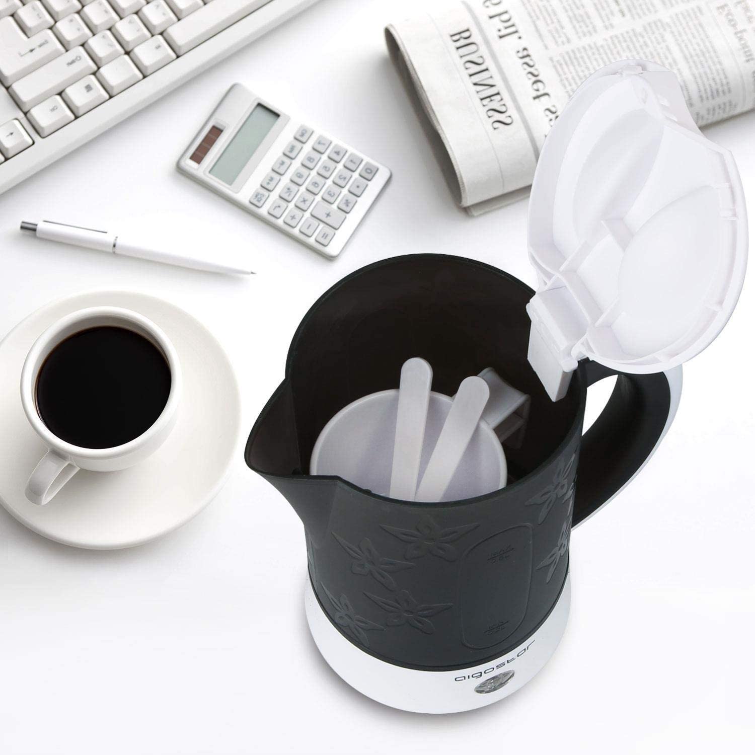 Aigostar Compact Travel Kettle 0.6 Litre, 650W Mini Electric Tea Maker Set including Cups & Spoons - Image 3