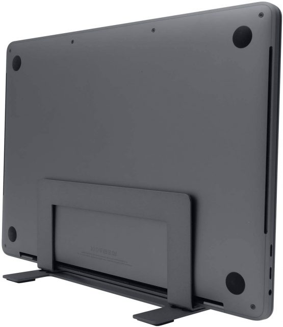 Macally VCSTAND Space Saving and Stylish Steel Stand for MacBook, MacBook Air, MacBook Pro and any Laptop between .63” and 1.19”/1.6 cm to 3 cm - Space gray - Image 4