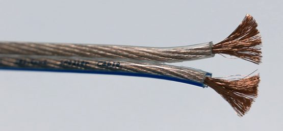 electrosmart 10m Quality 2 x 2.5mm Loud Speaker Cable - Multi-Strand 444 (2x 222 Strand) - Outside Dimensions of Cable: 7.5mm x 3.6mm - 14 AWG - 25A Max - Ideal for Car Audio & Home HiFi - Image 3