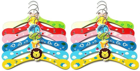 Cozywind Kids Clothes Hanger Non-Slip Wooden Set of 12 Cartoon Baby Clothes Hanger Animal Motifs, Multicolored