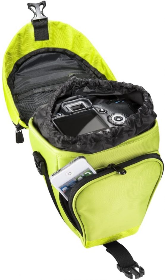 Mantona Colt SLR camera bag (universal bag incl. quick access, dust protector, carry strap and accessory compartment) light green - Image 3