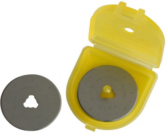 Olfa 9561OLFA 28 mm 2-Piece Stainless Steel Spare Blades, Silver - Image 2