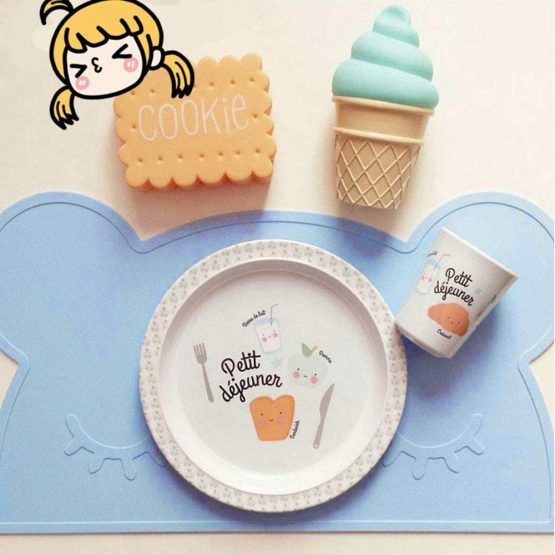 Specifications: 2Pcs Kids Place Mats Silicone Bear Shape Table Place Mats 46.5 x 27.5CM Heat Resistant Non-Stick Baby Feeding Plate for Toddlers, Kids, Infant(Pink, Blue) - Image 2