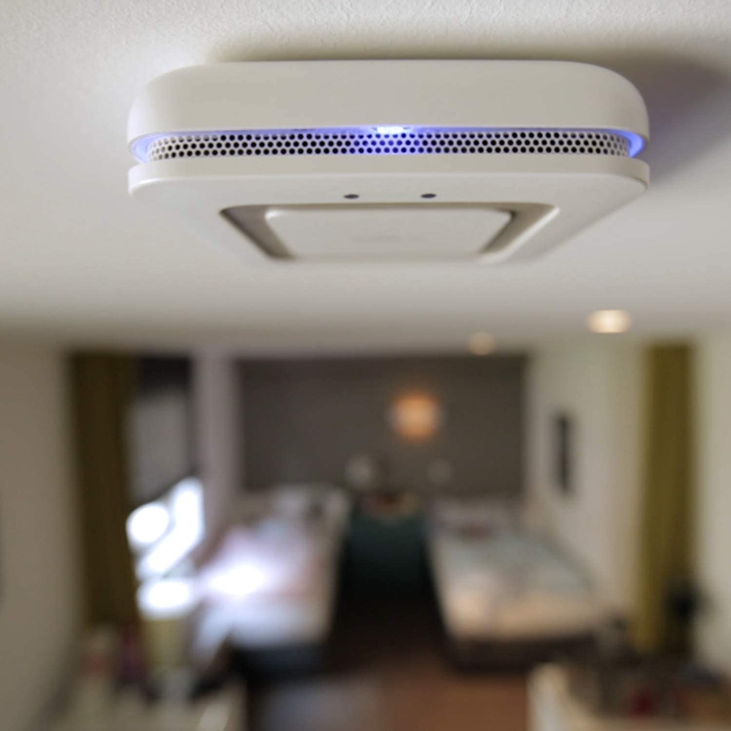 Bosch Smart Home Twinguard Smoke Detector with Air Quality Measurement and App Function, Compatible with Apple HomeKit - Image 2