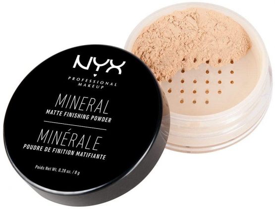 NYX Professional Makeup Mineral Finishing Powder, Loose Format, Matte Finish, Oil Absorbing, Vegan Formula, Shade: Light/Medium