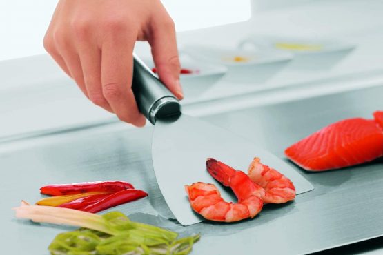 Rösle 25063 Barbecue Grill Scraper, Stainless Steel, 29x10x2.5 cm - Image 2